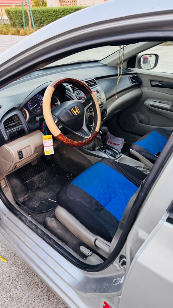 HONDA CITY 2012 FAMILY USED - 5