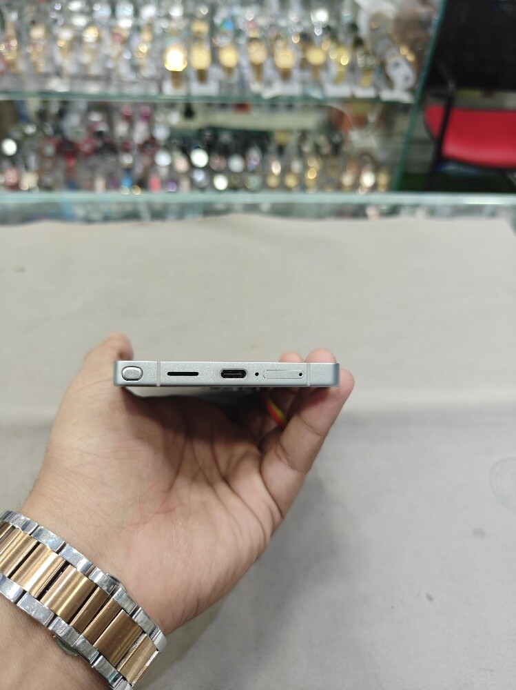 Samsung Galaxy S25 Ultra 256GB for - 4