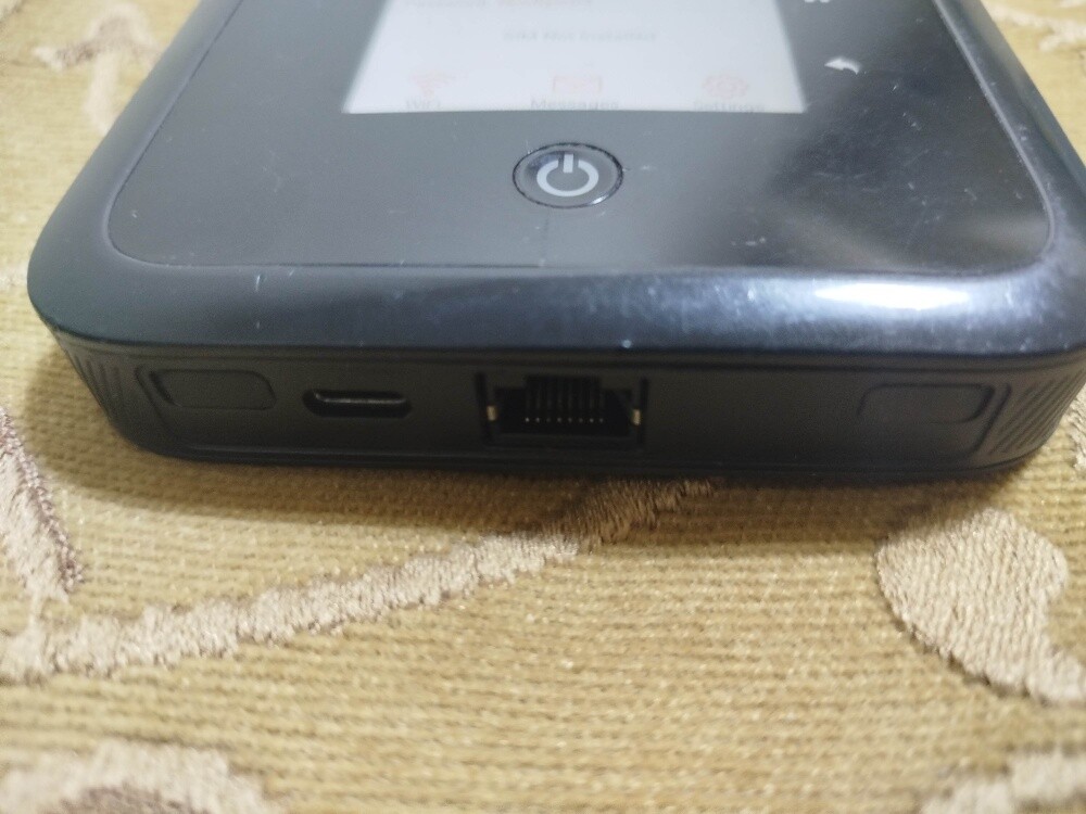 for sale used Netgear M5 5G device - 3