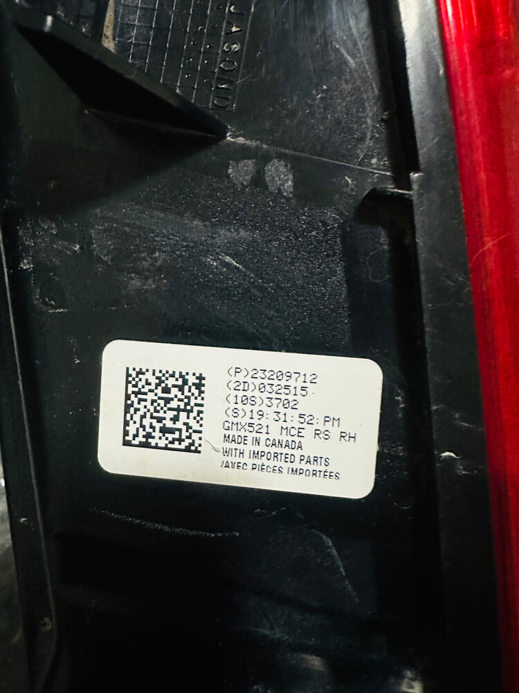 * Original right-side tail light * - 2