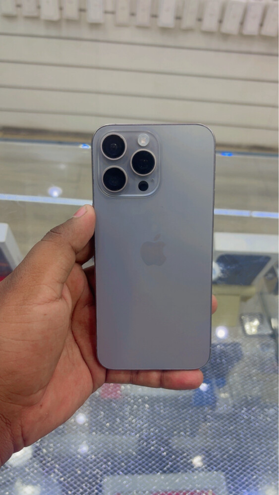 15 pro max 256GB - 2
