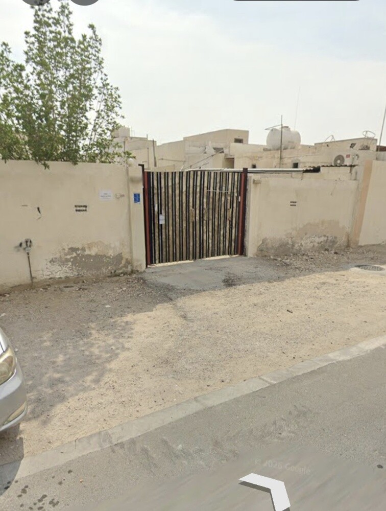 للبيع بسعر الارض بيت شعبي العسيري - 2