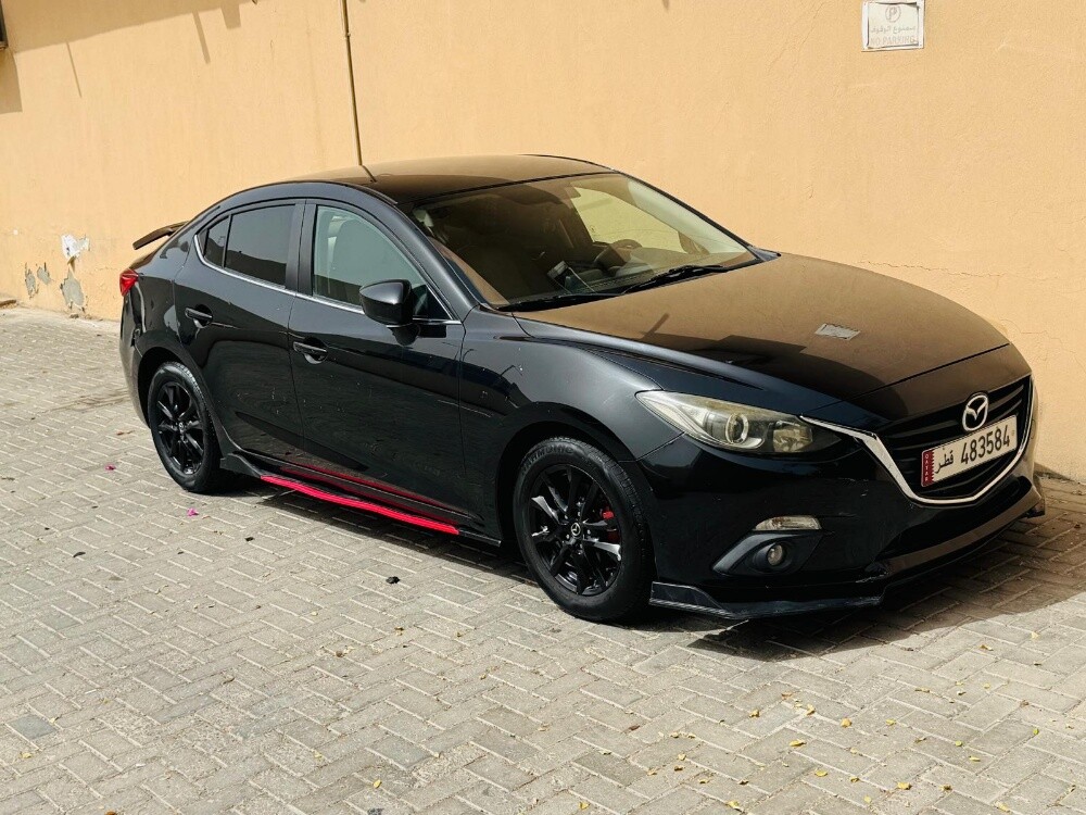 Mazda 2015 model, very clean, one minor accident, new registration, needs nothing from you - 1