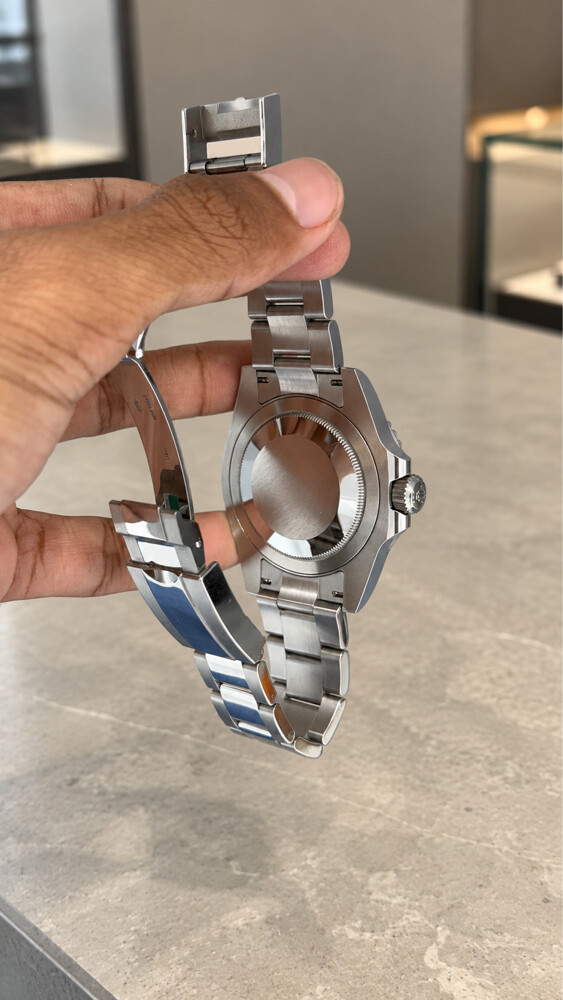 Rolex GMT-Master II Pepsi Oyster - 3