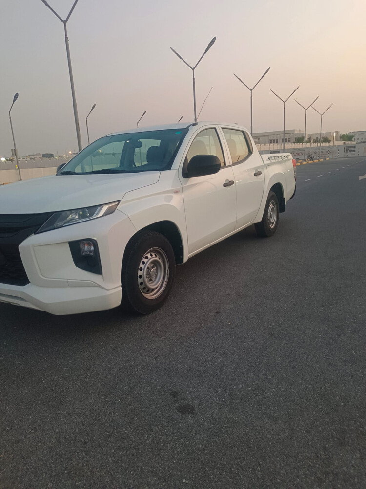 ايل ٢٠٠ - 1