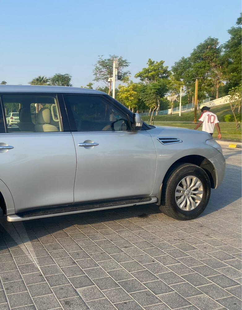 Nissan petrole  2013 model  - 2