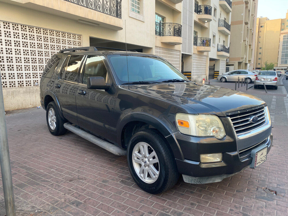 ford explorer 2010 model  - 6