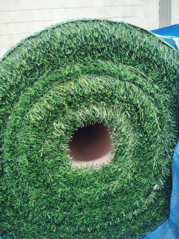 Artificial grass carpet and decor - 11