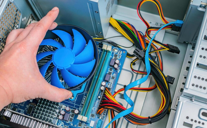Professional Computer & Laptop Repa - 1
