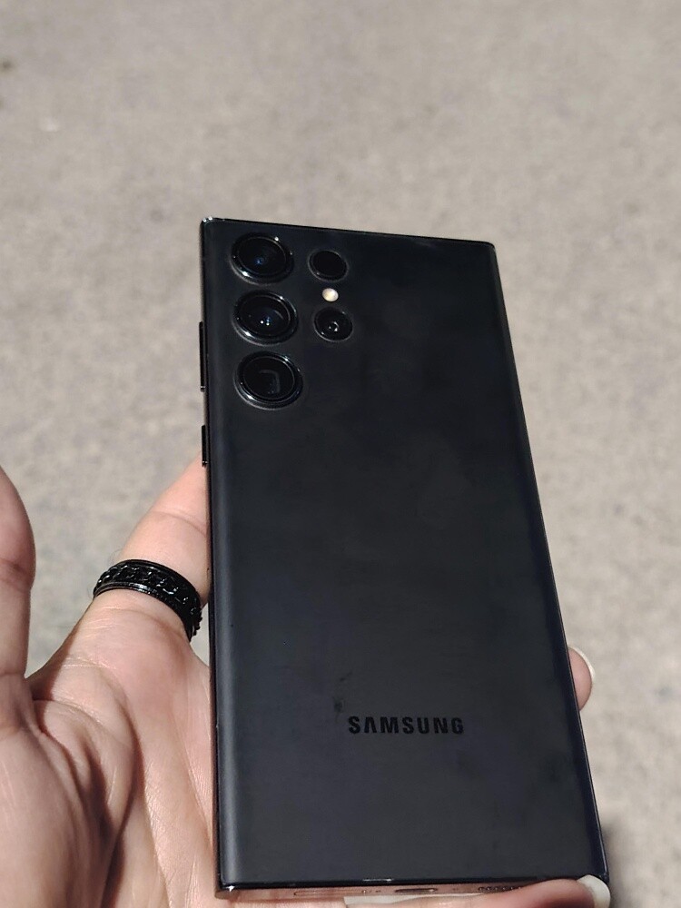 Samsung S23 Ultra 256GB RAM 8GB - 1