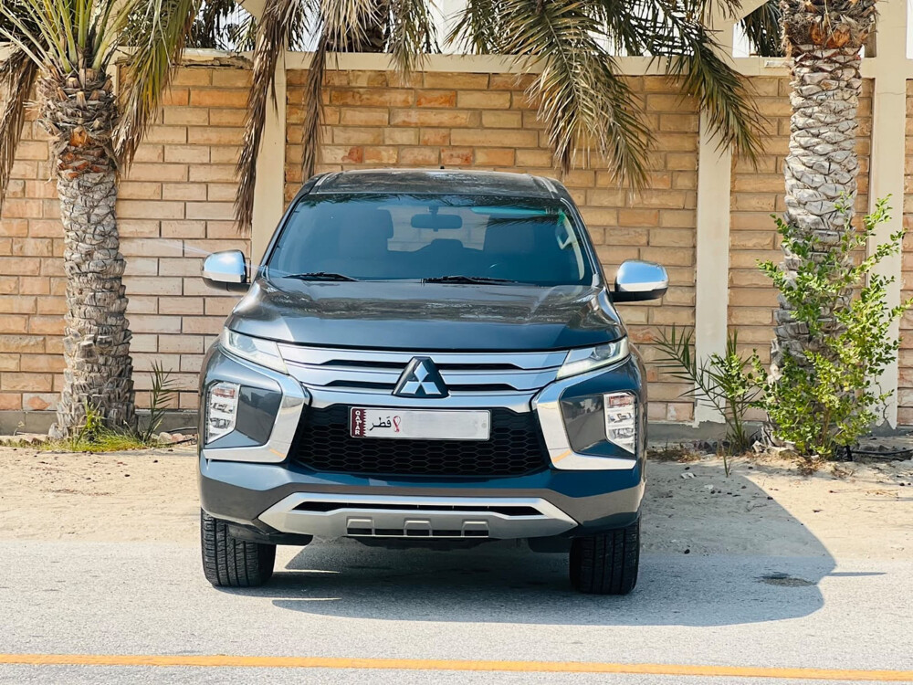 MITSUBISHI MONTERO SPORT 2022 - 1