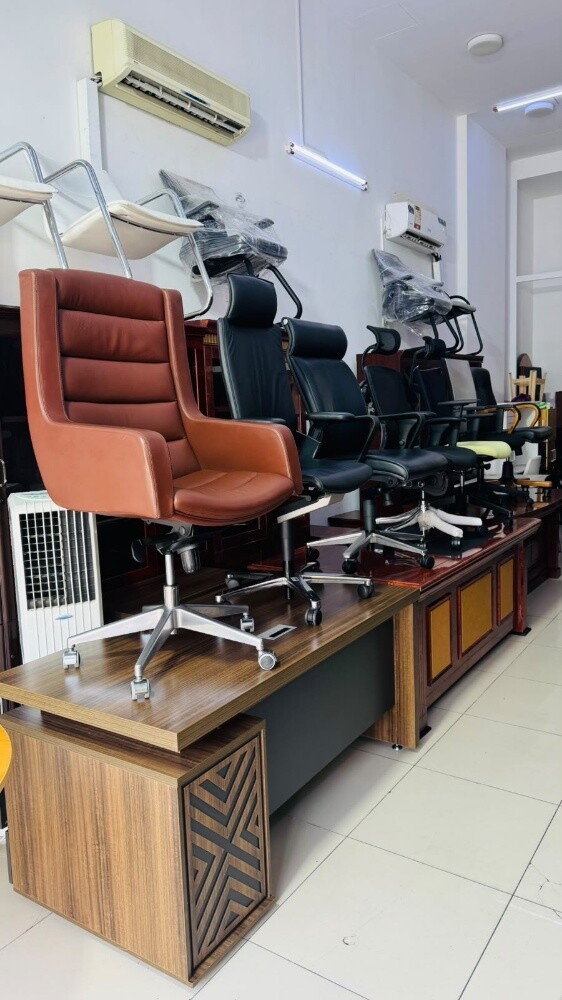 used office furniture - 12