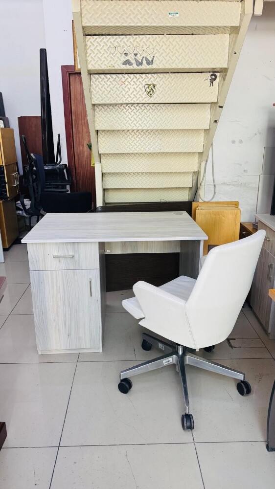 used office furniture - 4