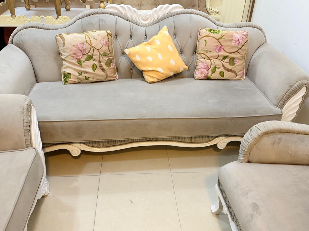 For Sale Luxury Sofa Set 3+3+1+1 - 2
