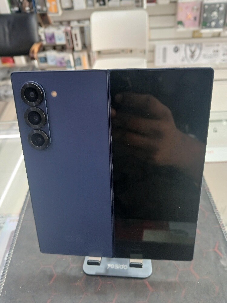 Galaxy Z Fold-6 - 1