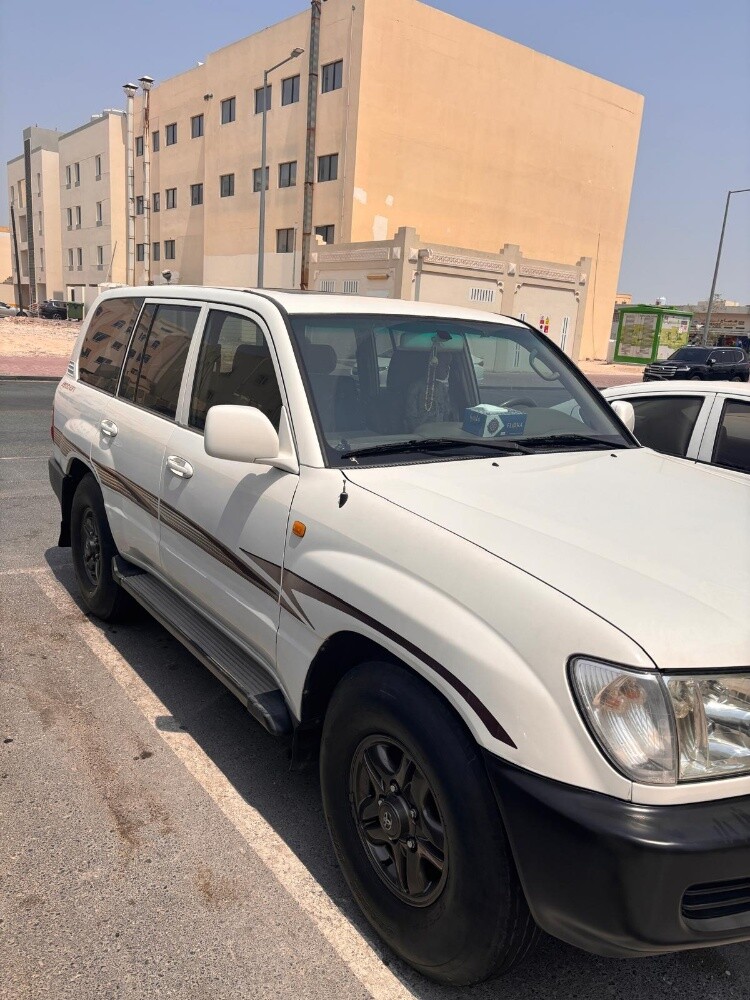 Toyota Land cruiser 2001 for sale - 4