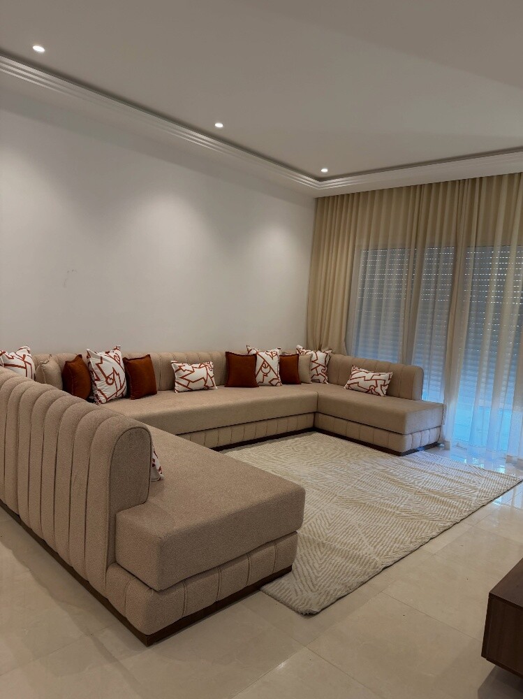 Sofa's and chair - 8
