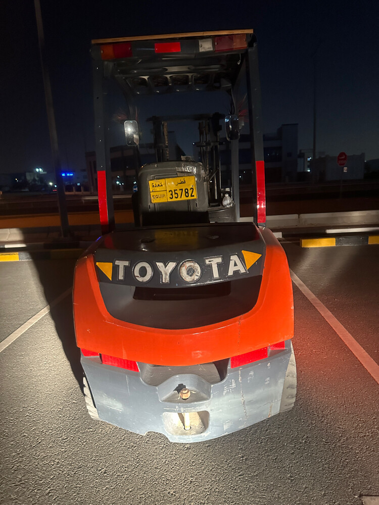 TOYOTA  - 6