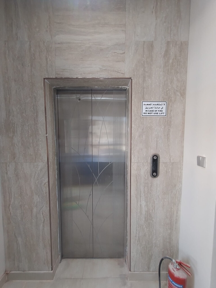 للبيع عماره سكنيه جديدة بالمطار - 6