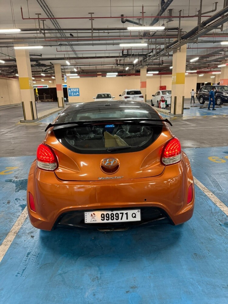Hyundai veloster full option - 2