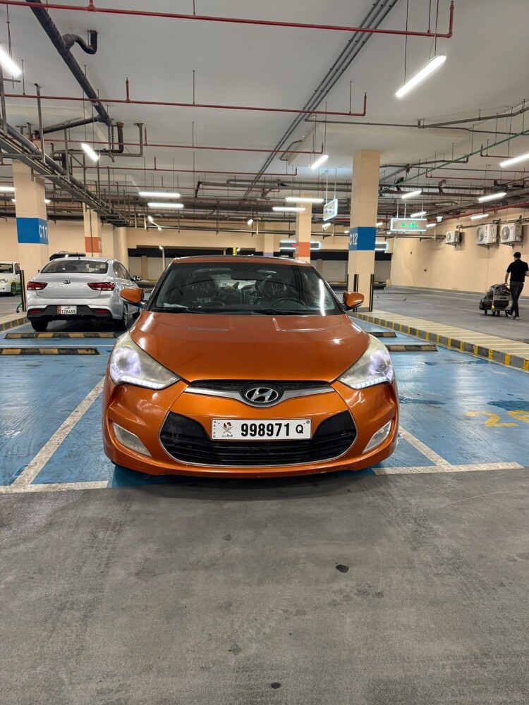 Hyundai veloster full option - 12