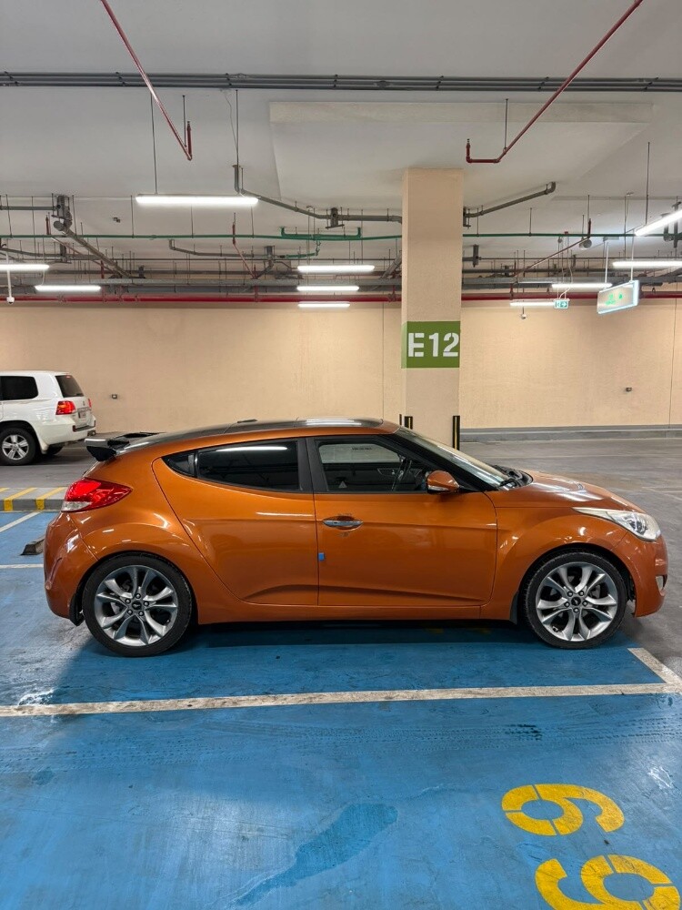 Hyundai veloster full option - 5