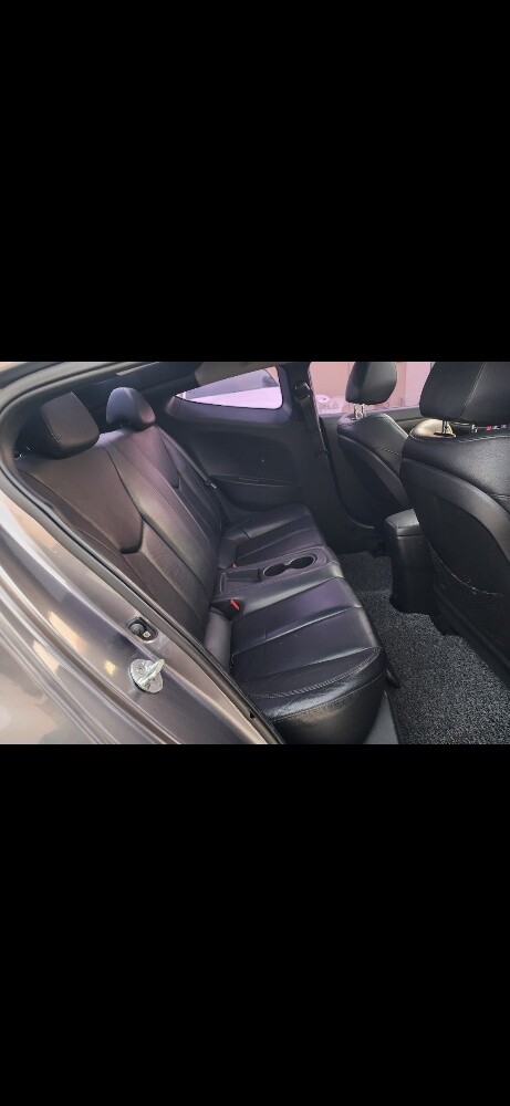 Hyundai veloster full option - 17