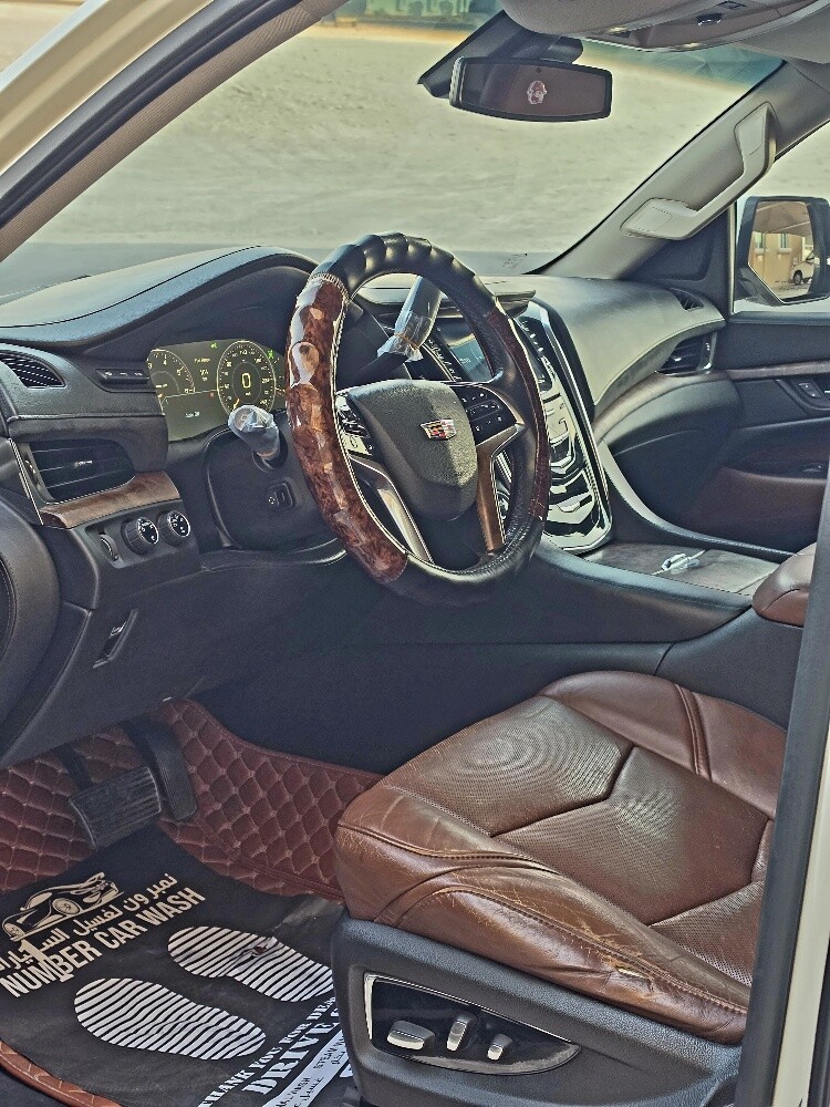 كاديلاك اسكاليد ٢٠١٥ - 6