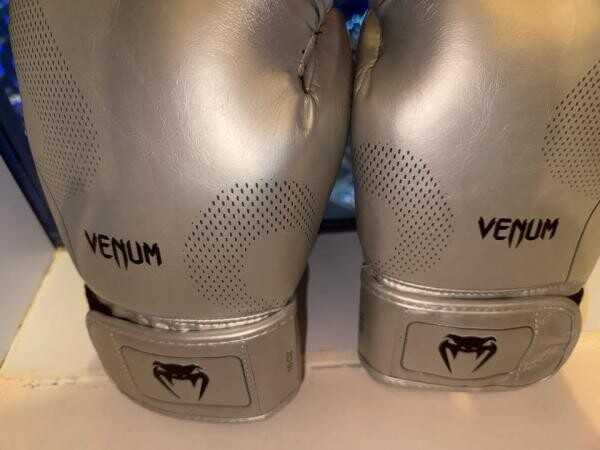 Original Venum Boxing Gloves - 4