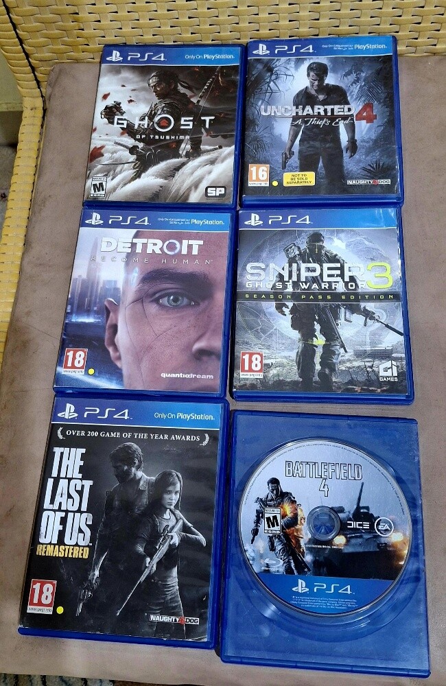 Ps4 CD For Sale Good Condition - 1