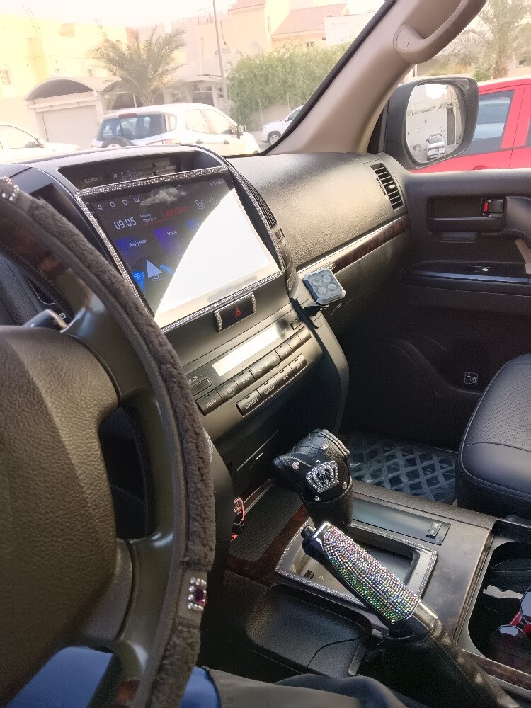 Lady used Land Cruiser GX 2011 - 1