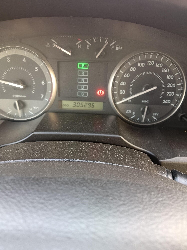 Lady used Land Cruiser GX 2011 - 3