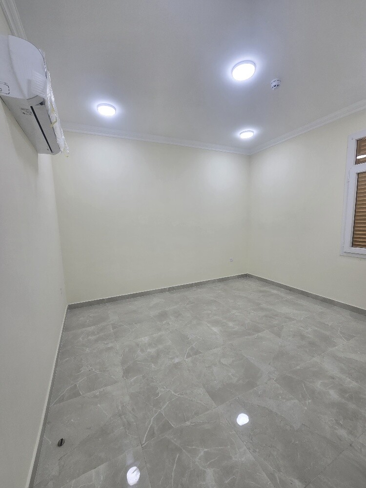 For rent 3 apartments in Al Najma - 12