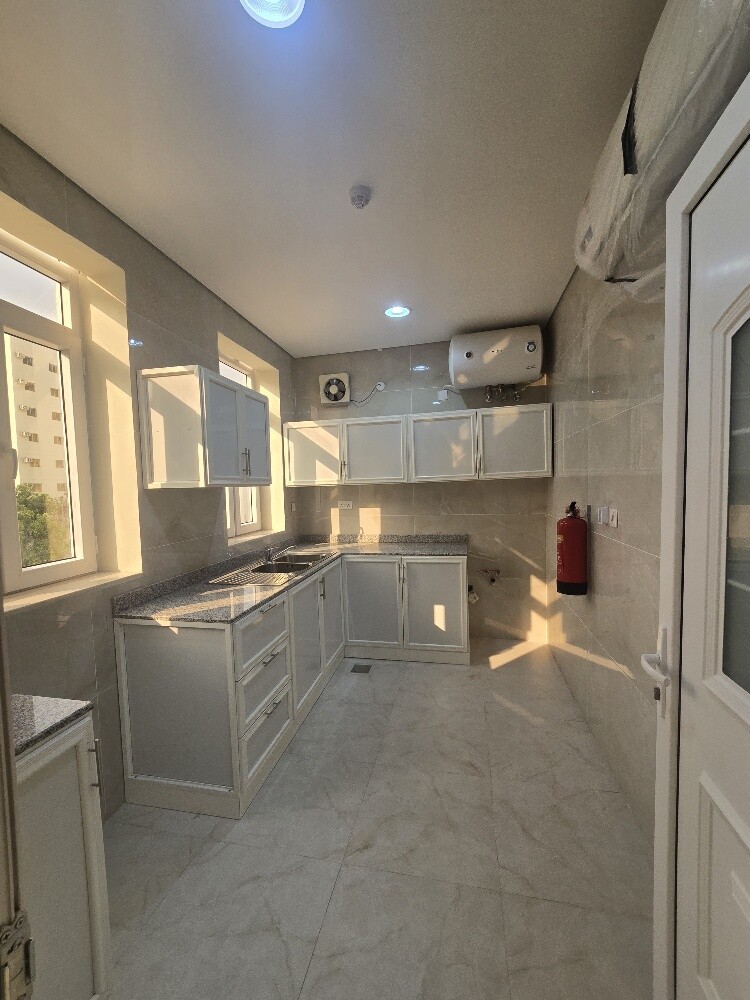 For rent 3 apartments in Al Najma - 14