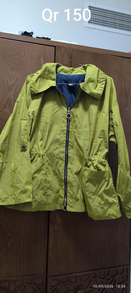 Woman items - 12