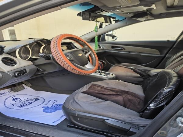 Chevrolet Cruze LT - 2