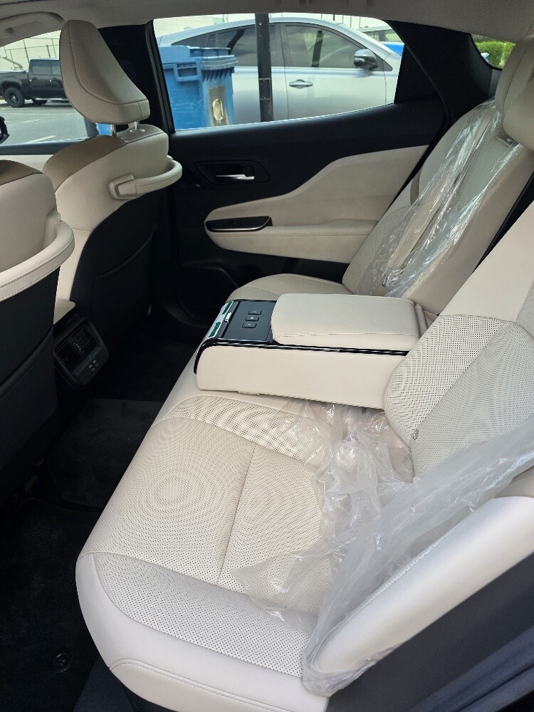 Toyota Crown 2023 2.4L Turbo AWD - 5
