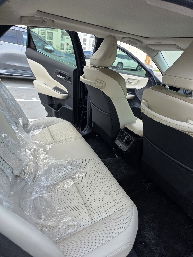Toyota Crown 2023 2.4L Turbo AWD - 6