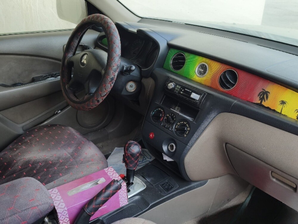 Mitsubishi outlander - 4