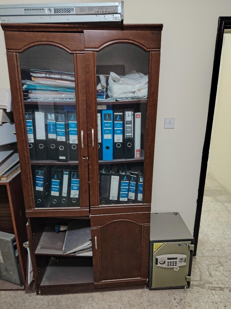 Office furniture for sale - 4