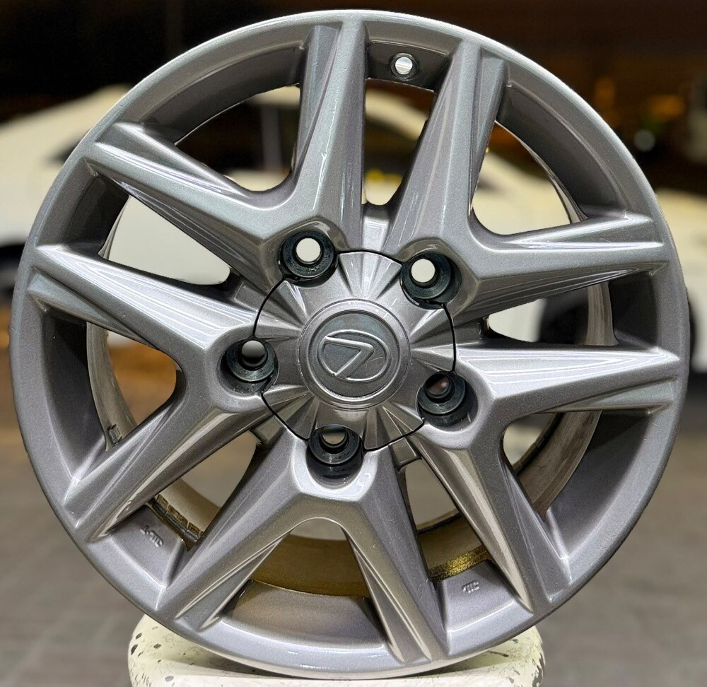 17 SIZE RIM LAND CRUISER & LEXUS - 1