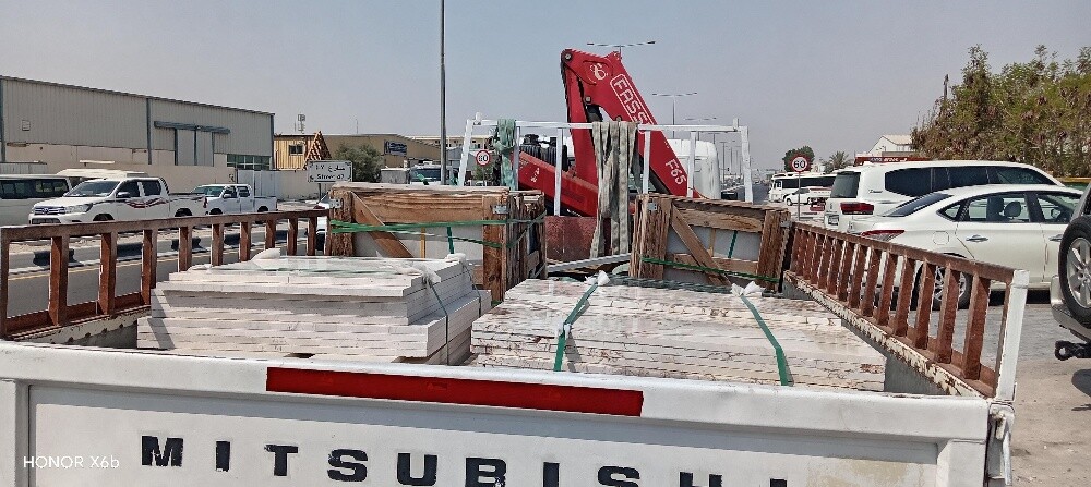 نقل جميع الأغراض والَمكاين - 3