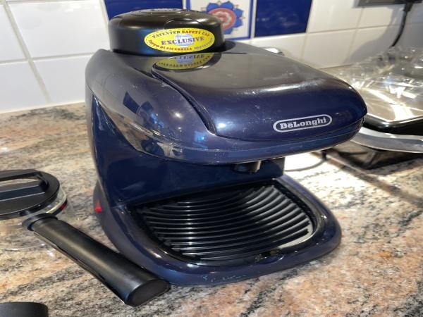 DeLonghi Espresso & Cappuccino Cof - 3
