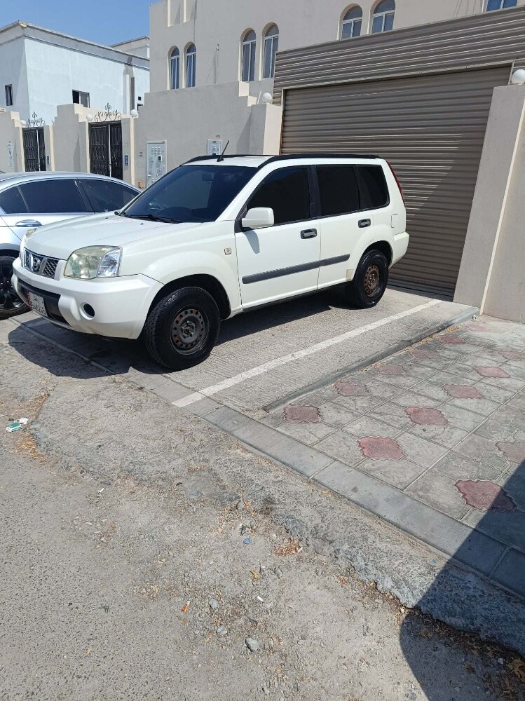 نيسان اكس تريل - 2
