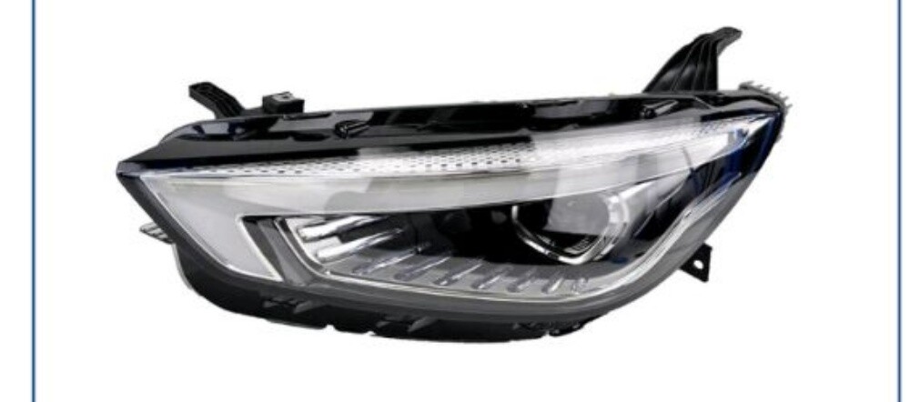 The headlights mg zs - 1