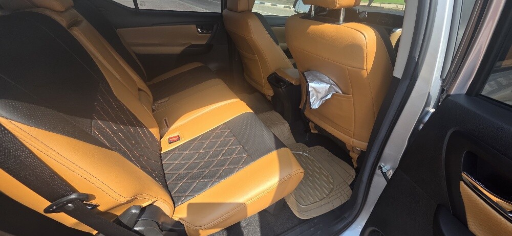 2023 fortuner very low mileage - 5