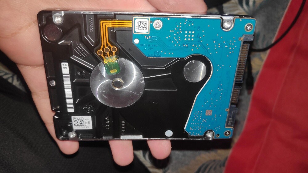 Seagate 1TB Laptop Hard Drive (HDD) - 2