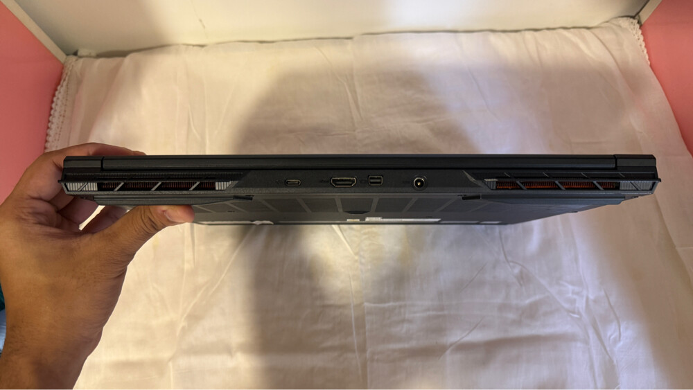 GIGABYTE G6KF RTX4060 8GB  - 5