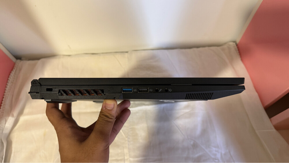 GIGABYTE G6KF RTX4060 8GB  - 3