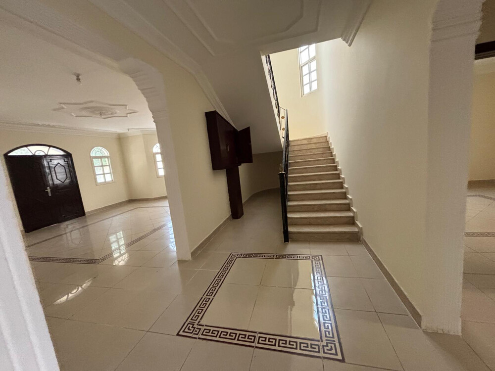 للإيجار فيلا في مريخ إسكان حكومي - 10